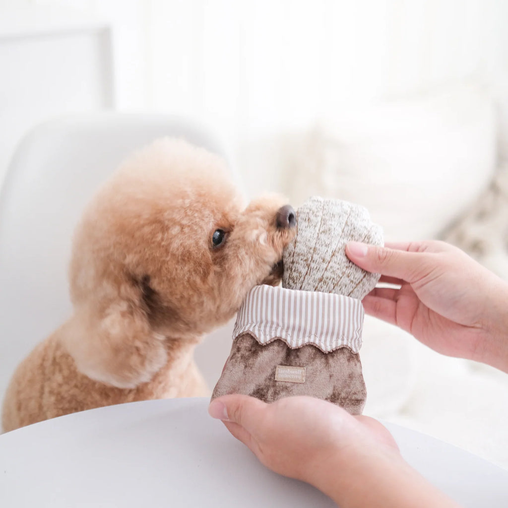 Пошукова іграшка PETITE TWO lambwolf collective