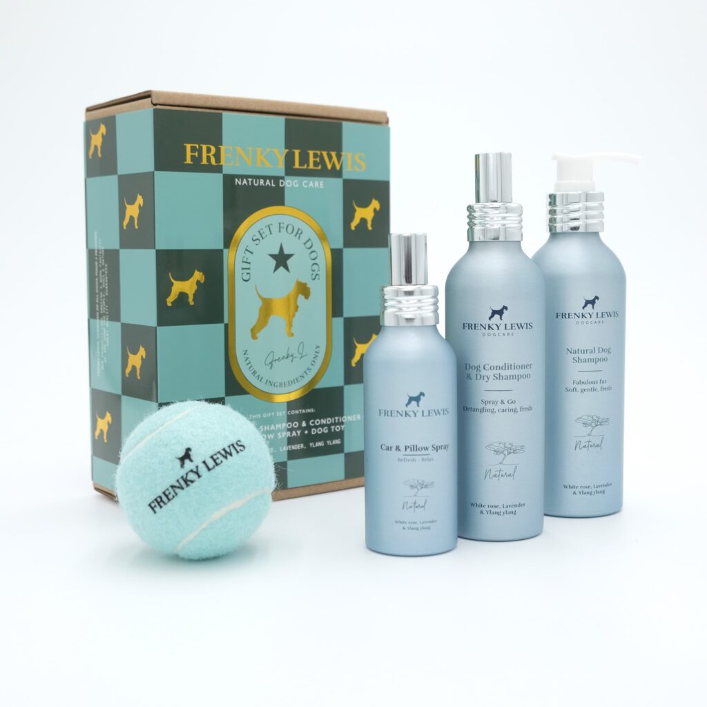 Розкішний подарунковий набір White Rose, Lavender, Ylang Ylang Signature Frenky Lewis
