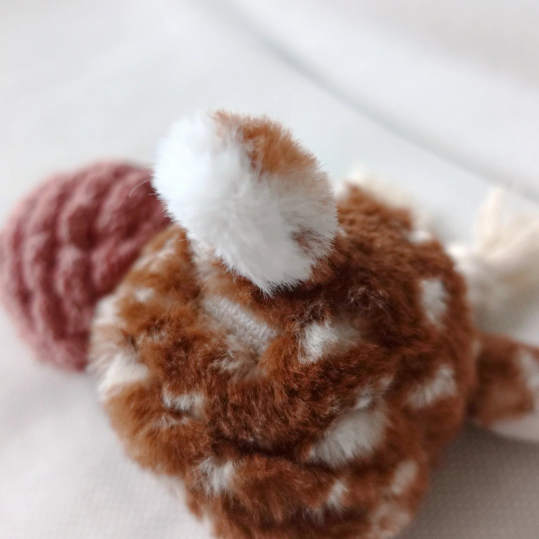 Пошукова іграшка FAWN POP lambwolf collective