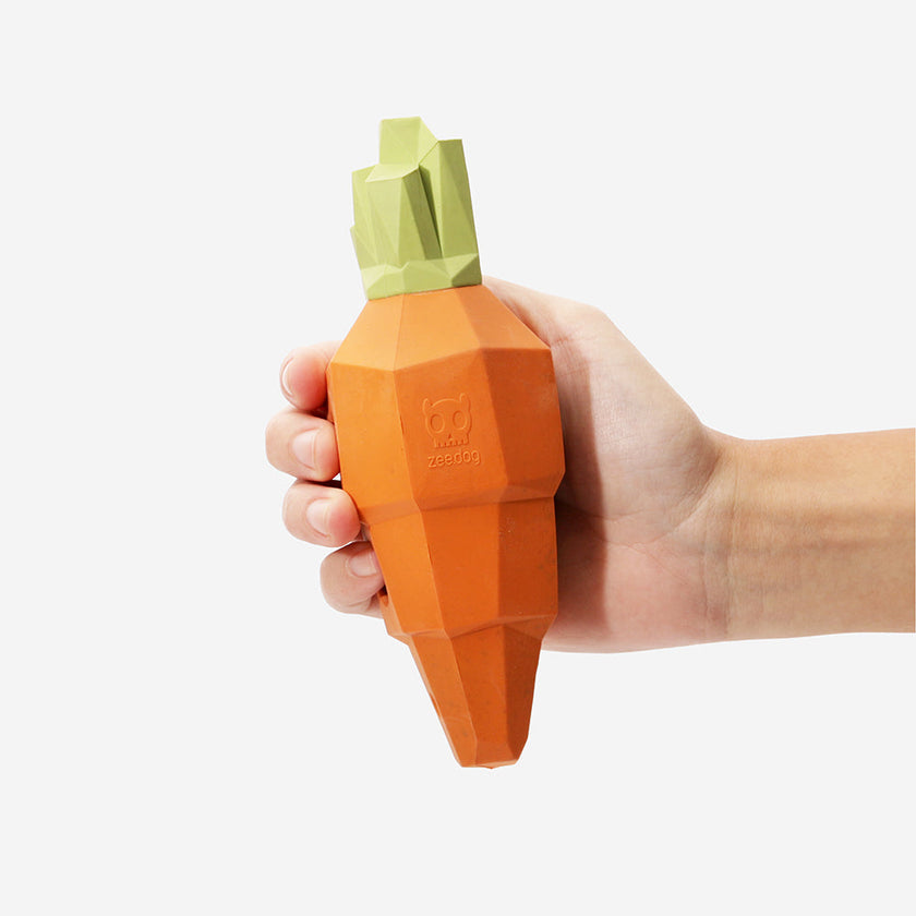 Іграшка для собак для смаколиків Super Veggiez C A R R O T Zee.Dog