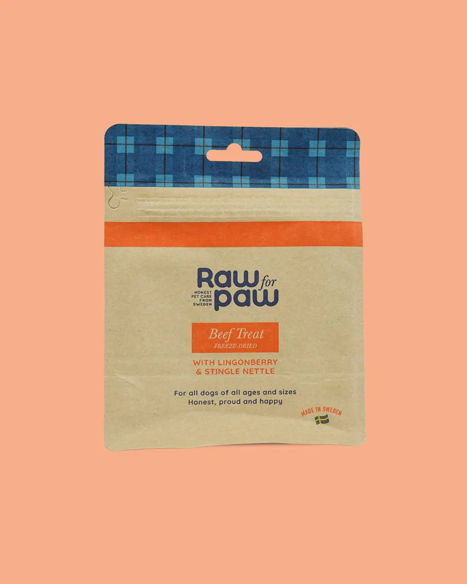 Сублімовані смаколики з яловичини, брусниці та кропиви Freeze-Dried Raw for Paw 50 г