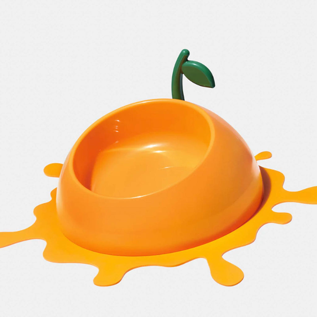 Набір пластикова мисочка з ложкою і килимком Juicy Tangerine Vetreska 21,5*21,5*4 см