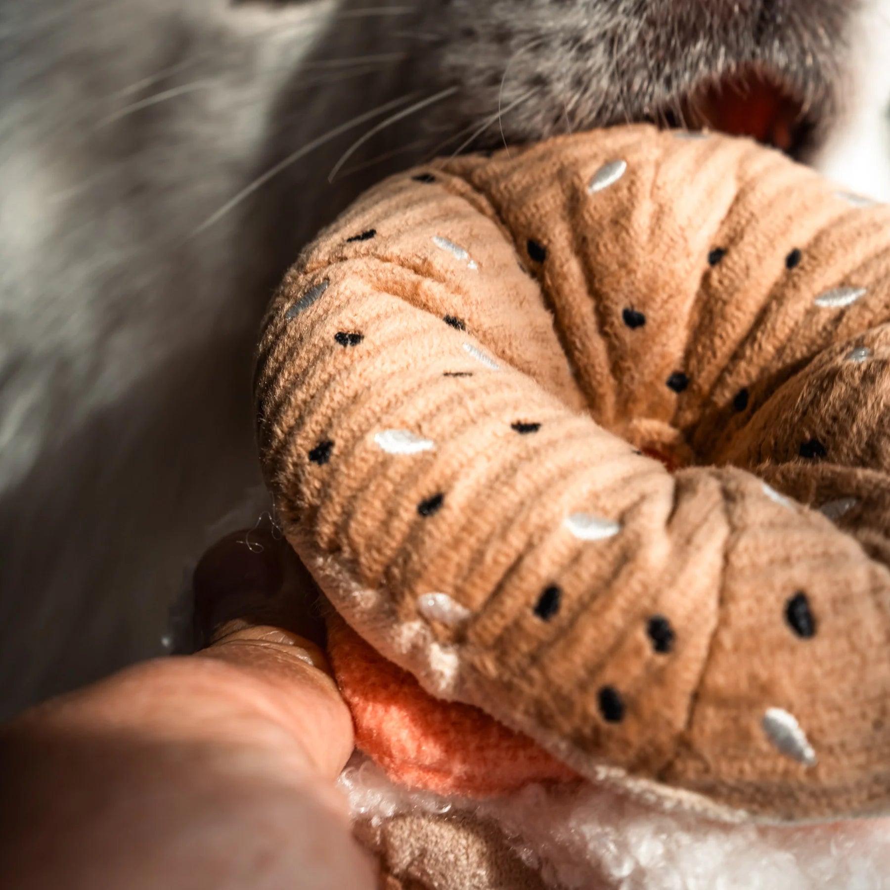 Пошукова іграшка BAGEL + PICKLE lambwolf collective