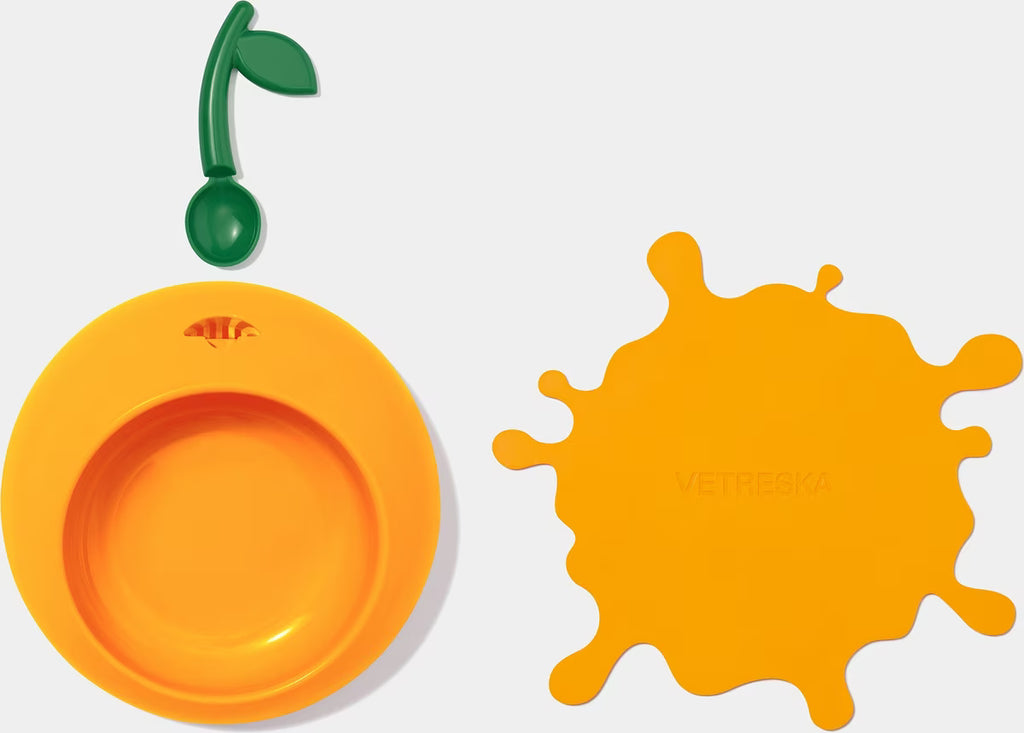 Набір пластикова мисочка з ложкою і килимком Juicy Tangerine Vetreska 21,5*21,5*4 см