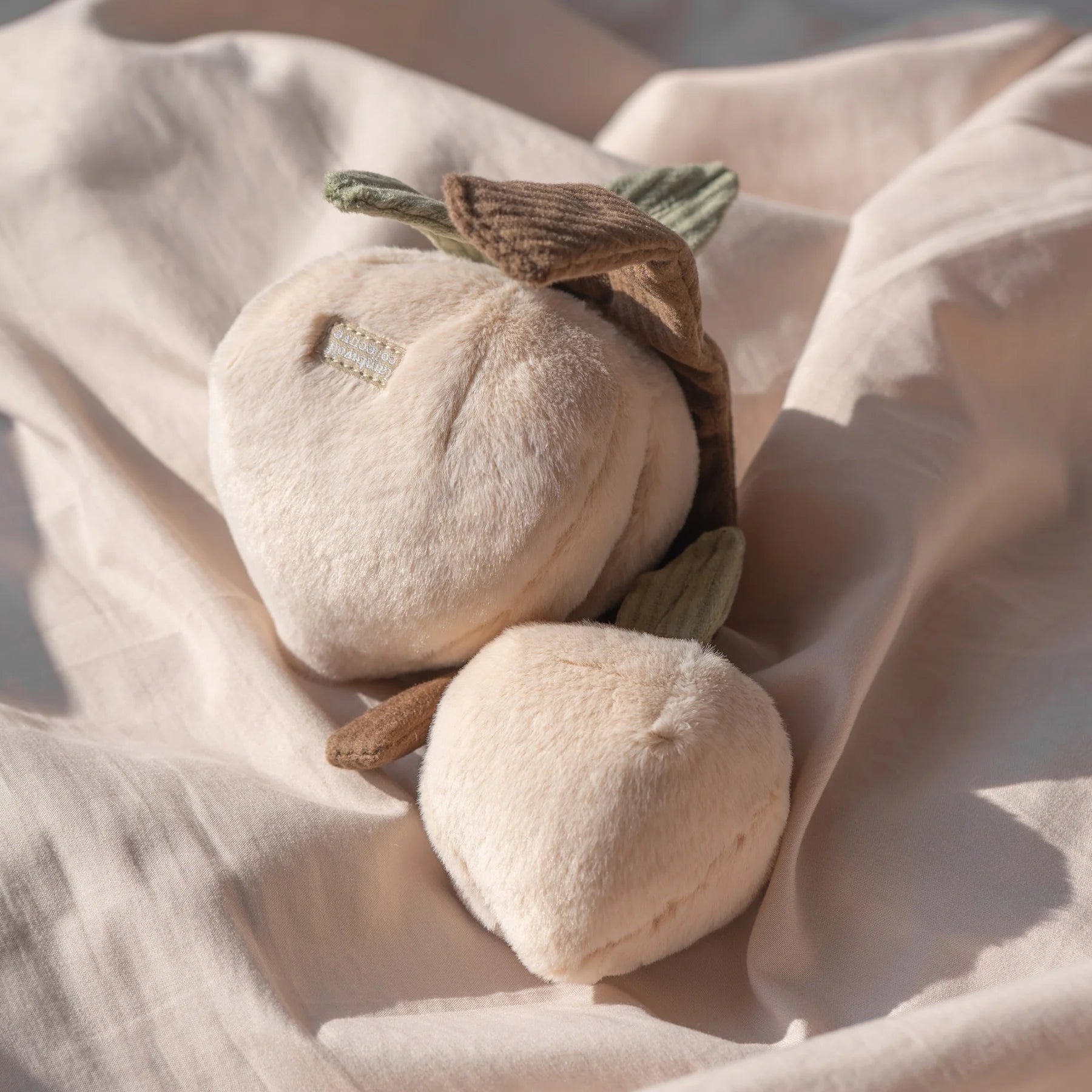 Пошукова іграшка MOMO lambwolf collective