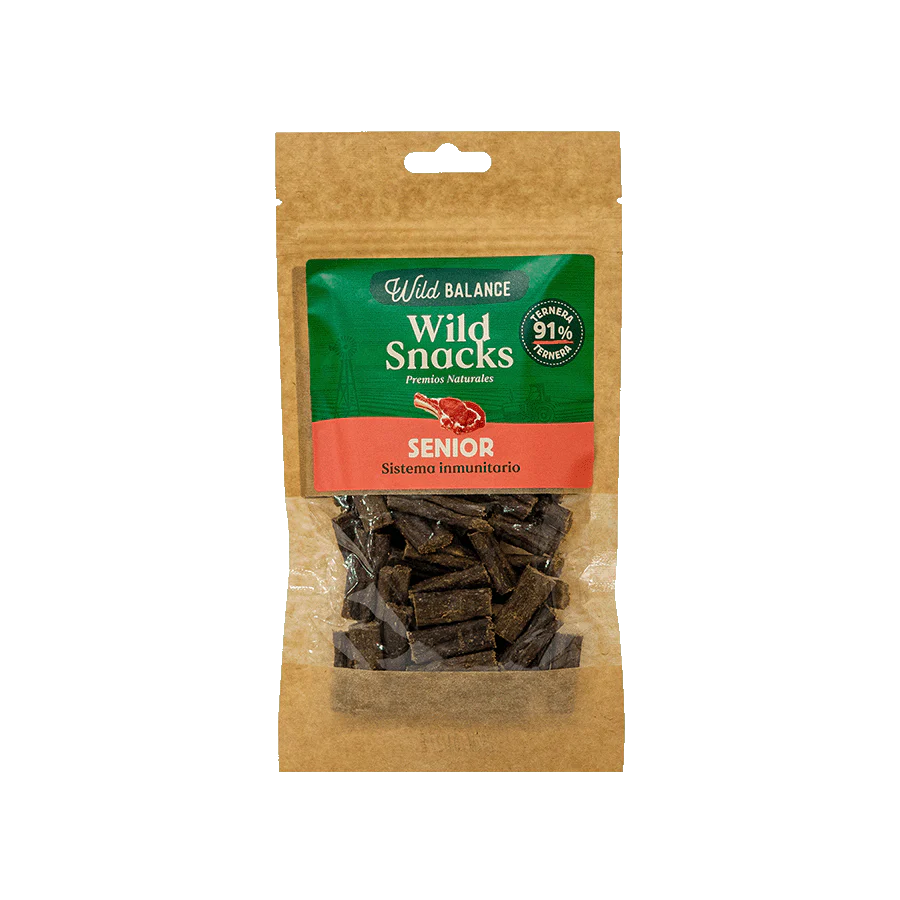 Ласощі для собак м’ясні шматочки яловичина для підтримки м’язової маси та життєвого тонусу Wild Snacks Senior WildBalance 75 г